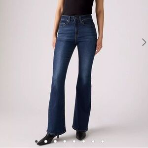 Levi’s 726 HIGH-RISE FLARE WOMEN'S JEANS